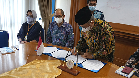 From Promising Talks to the Signing of Memorandum of Understanding: Institute of Arabic Manuscript wishes UAI to promote more awareness about Islamic History in Indonesia